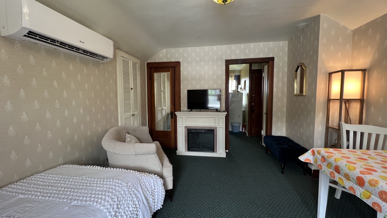 Photo of Bedroom in Council Bluffs