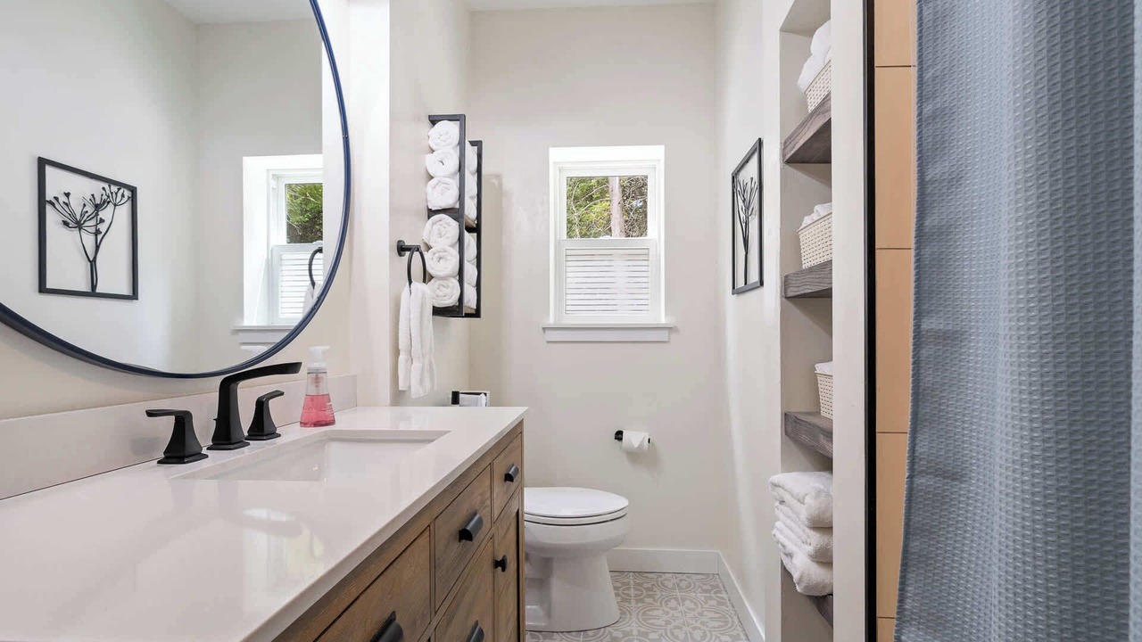 Photo of Bathroom in Egg Harbor