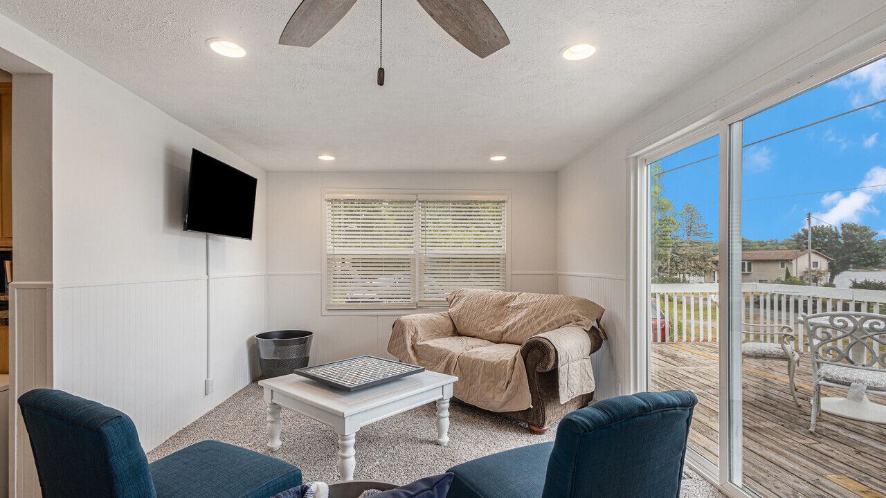 Photo of Livingroom in Smyrna