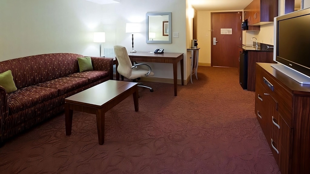 Photo of Livingroom in Wauwatosa