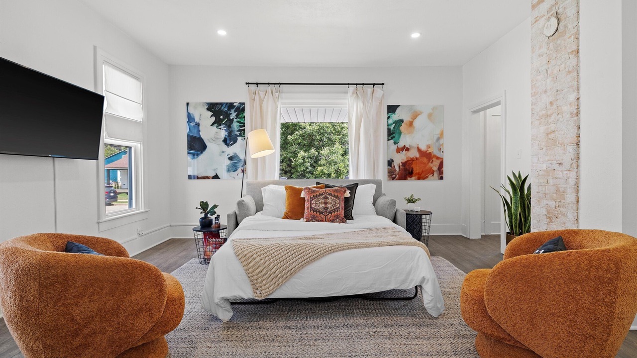 Photo of Bedroom in Oconomowoc