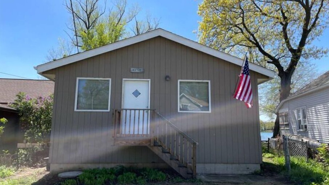 Photo of Outdoor in Grayslake