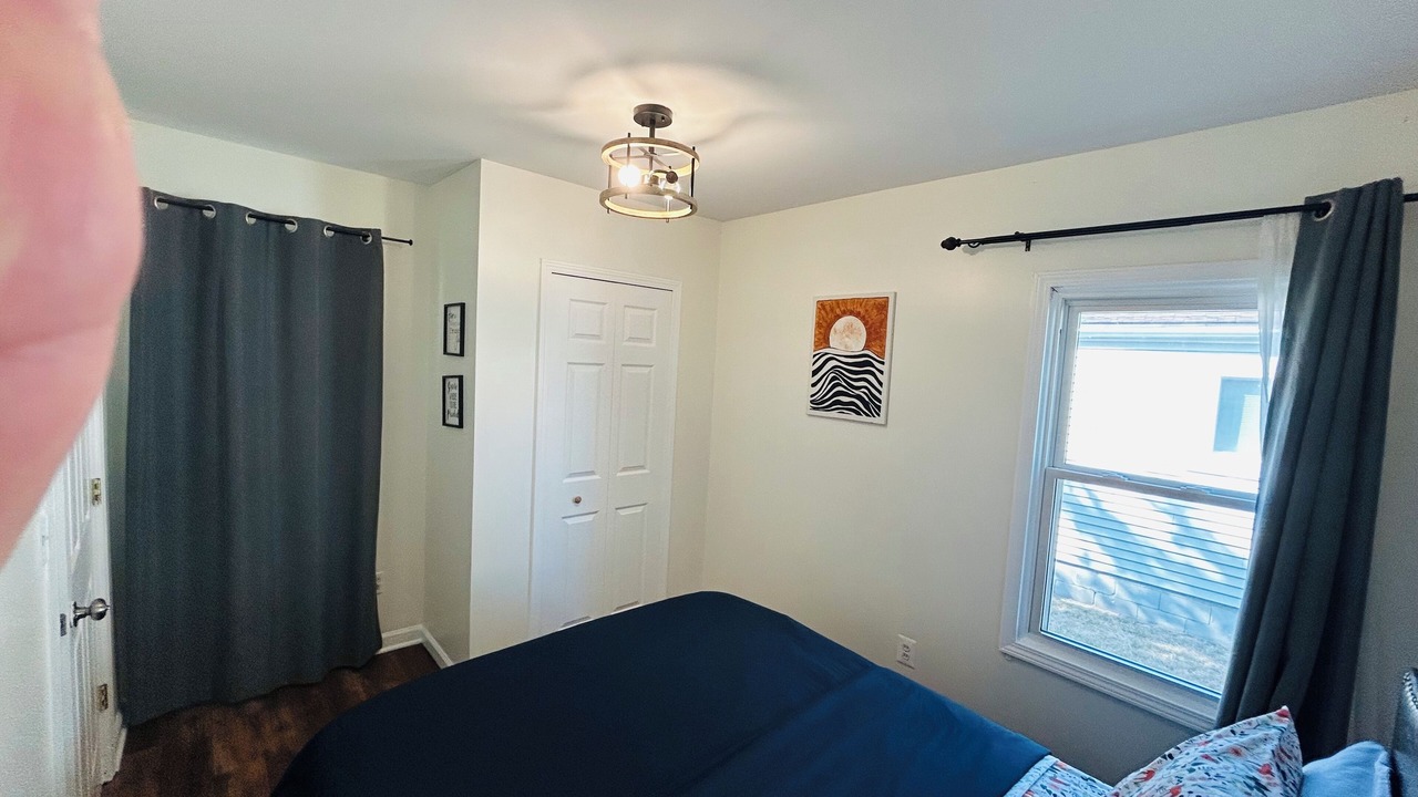 Photo of Bedroom in Madison Heights