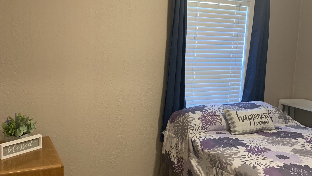Photo of Bedroom in Woodbury County