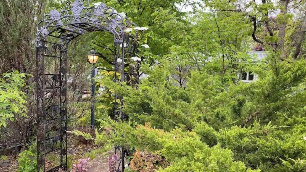 Photo of Outdoor in Windsor Heights