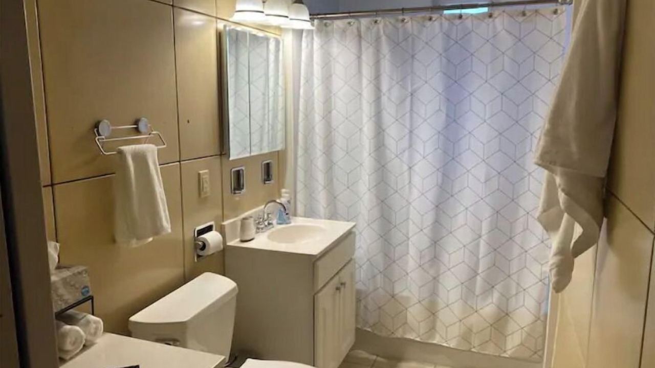 Photo of Bathroom in Windsor Heights