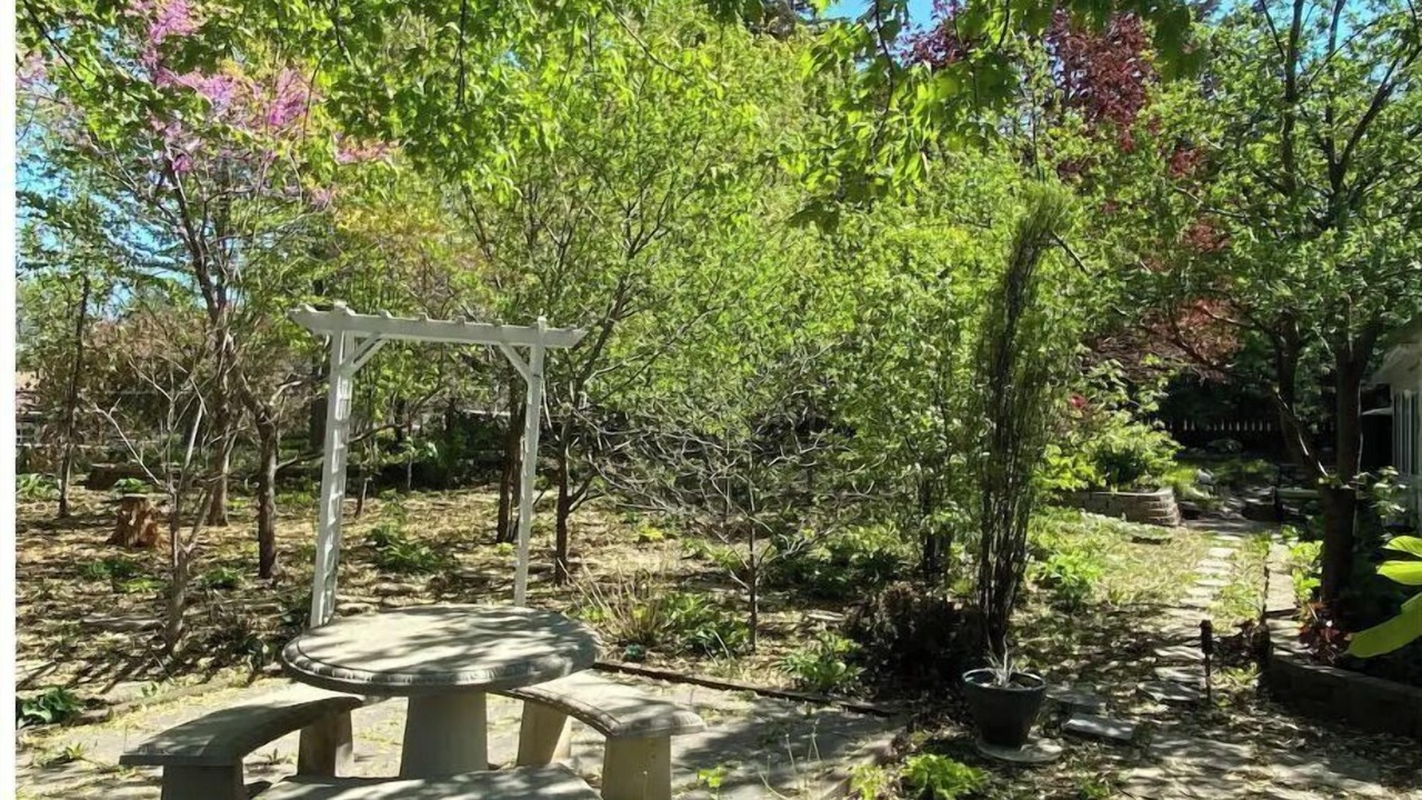 Photo of Outdoor in Windsor Heights