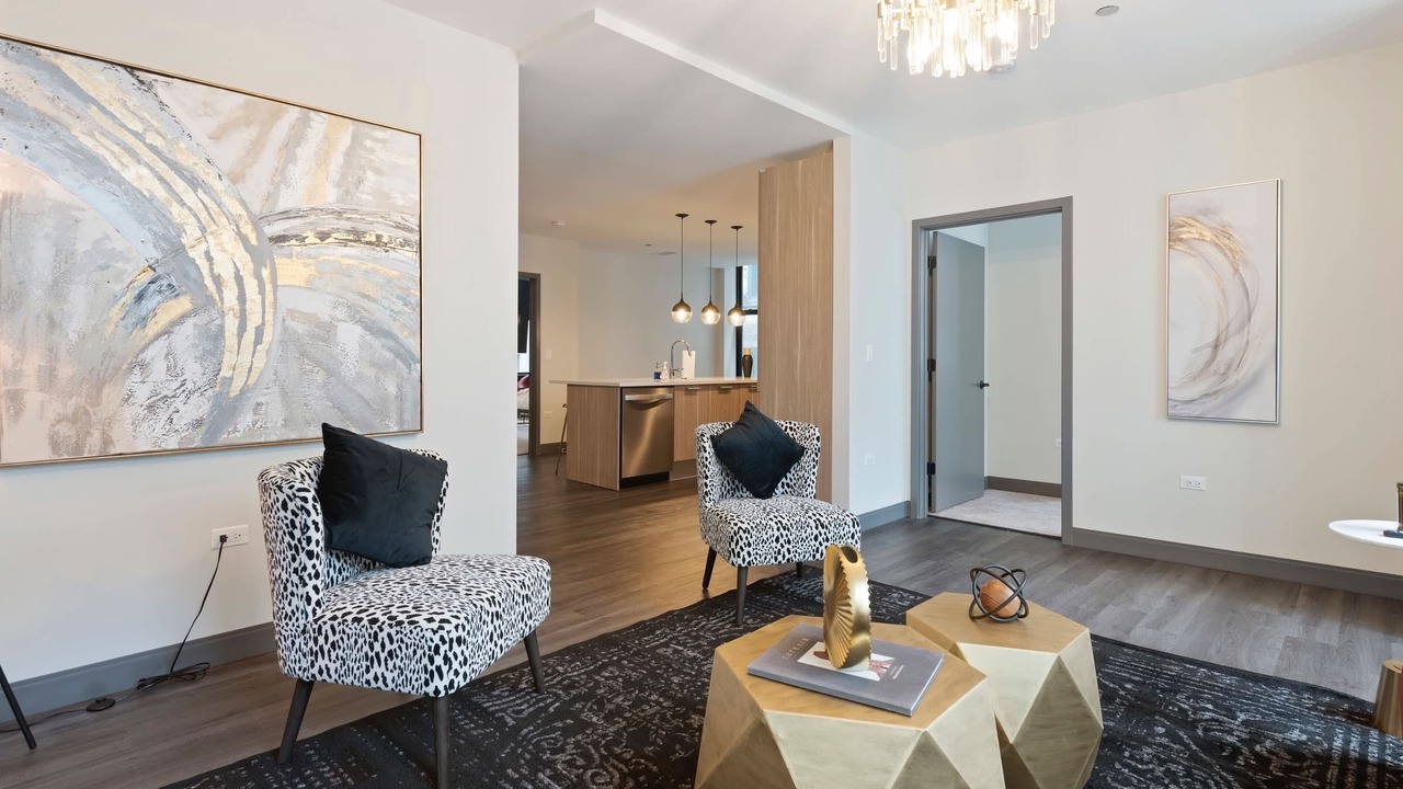 Photo of Others in Downtown Chicago