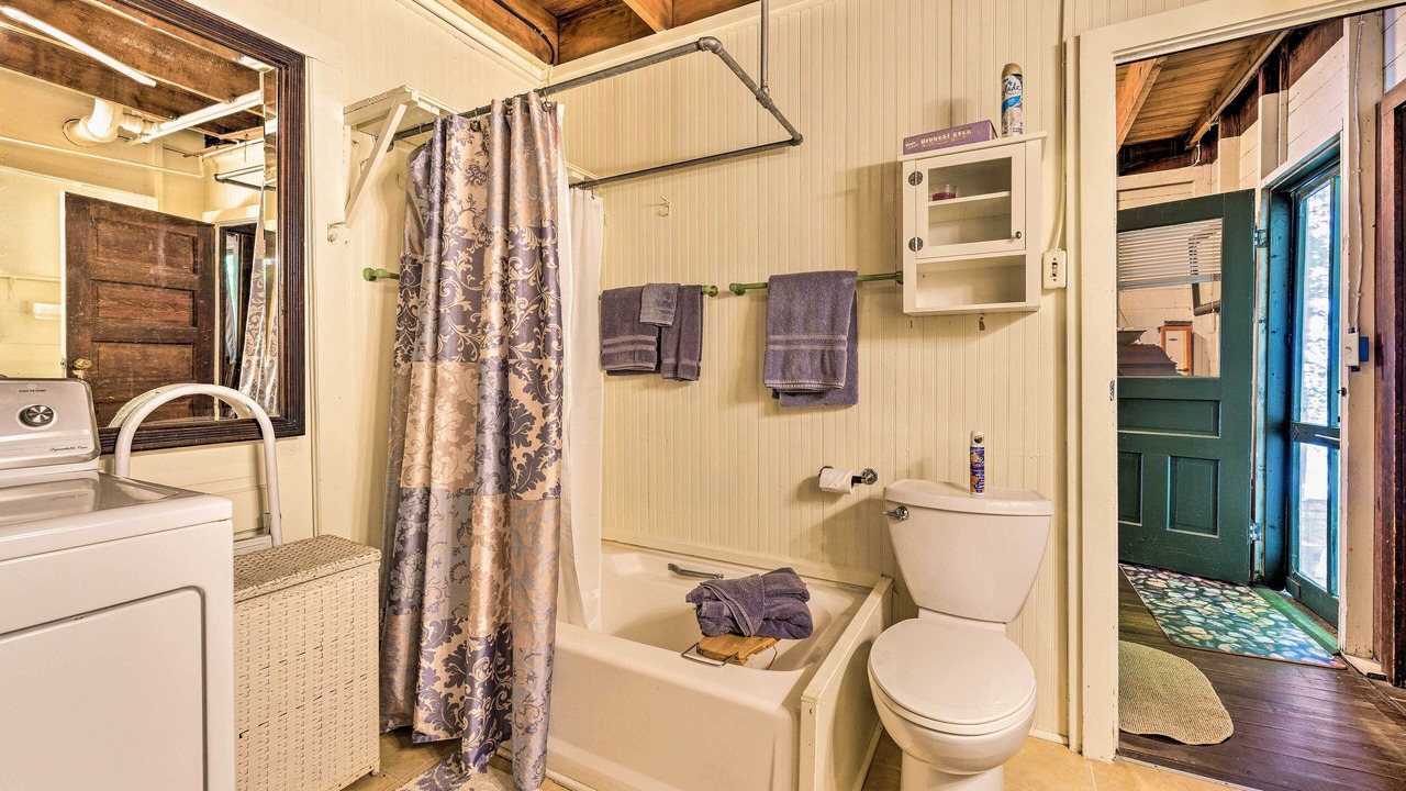 Photo of Bathroom in Douglas