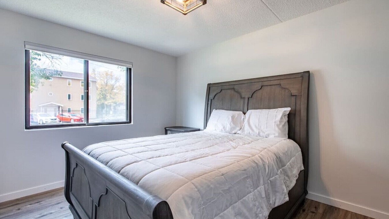 Photo of Bedroom in East Side Pioneers