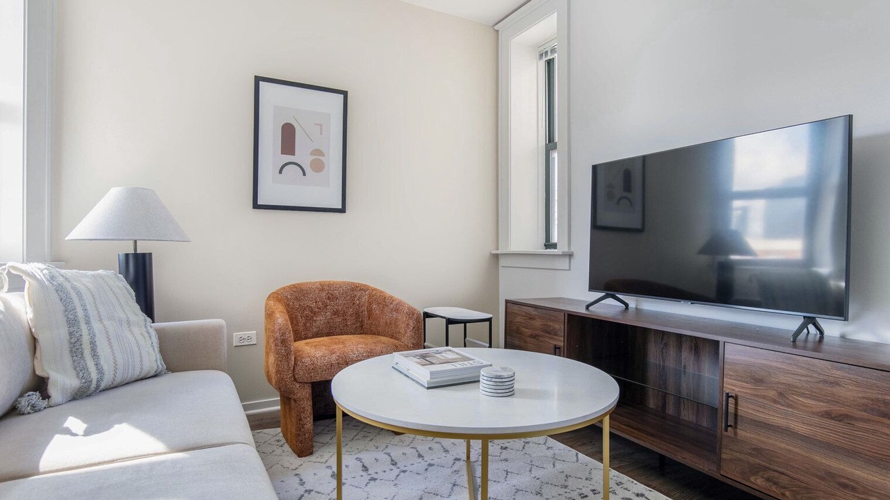Photo of Livingroom in South Loop