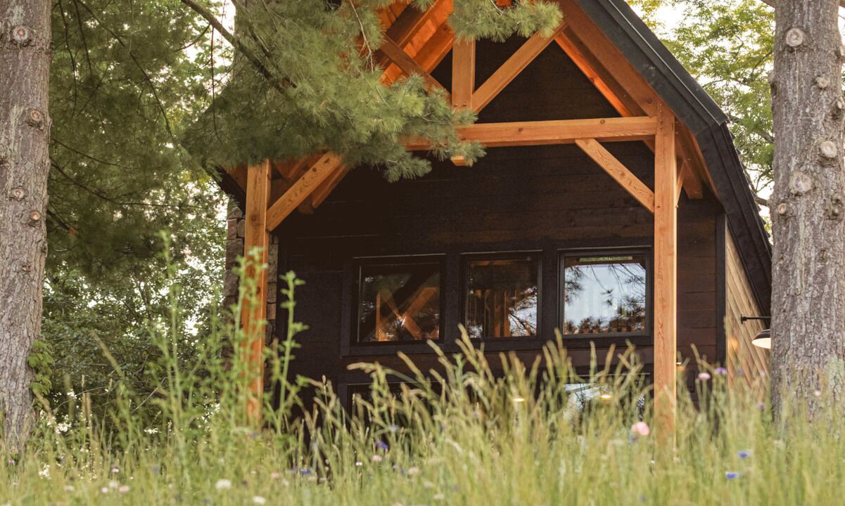Photo of Outdoor in Laura