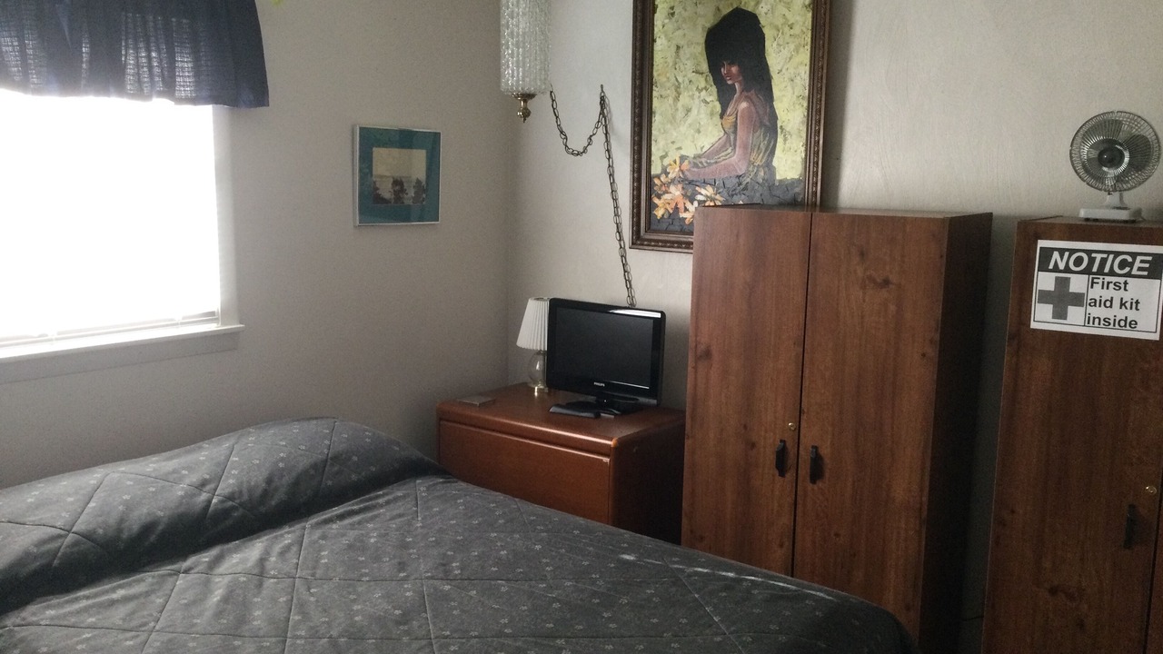 Photo of Bedroom in Niles