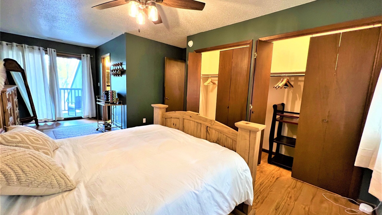 Photo of Bedroom in Ames