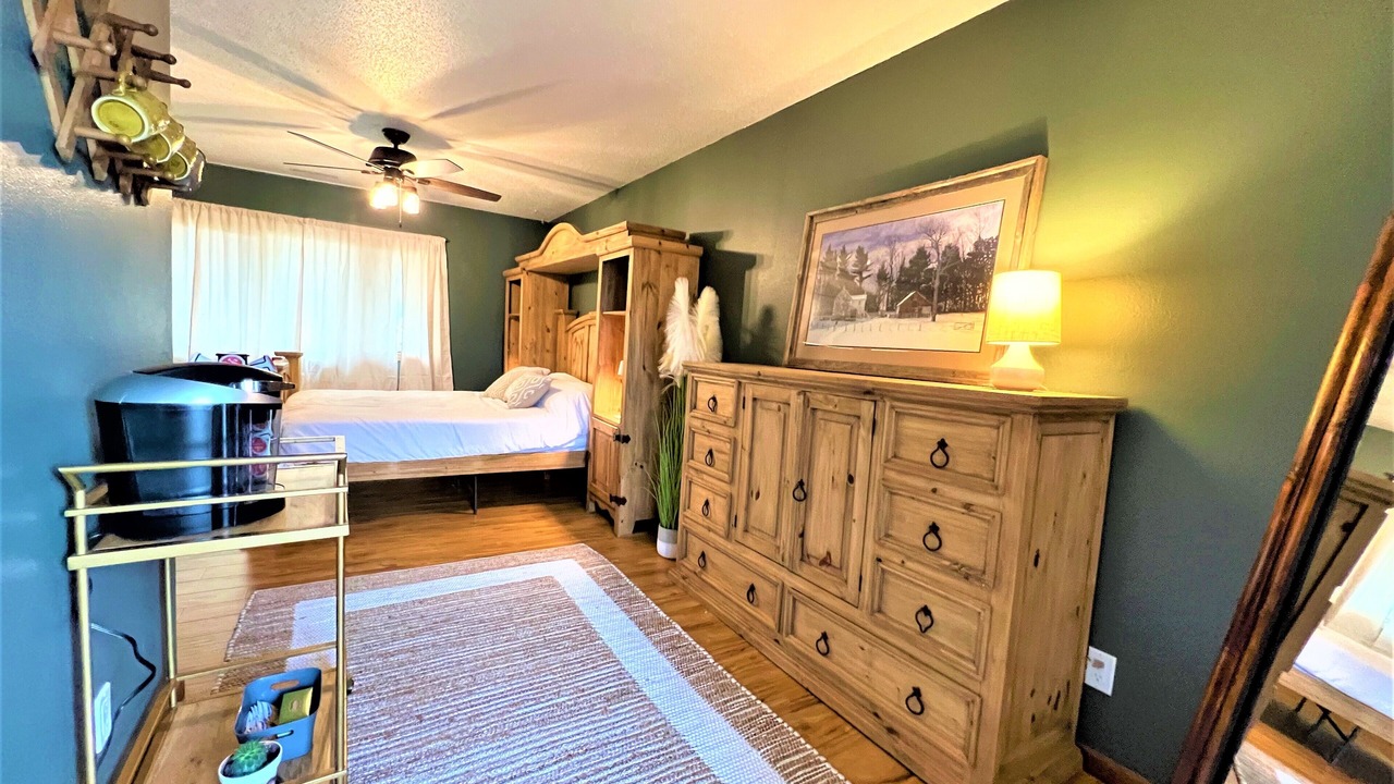Photo of Bedroom in Ames
