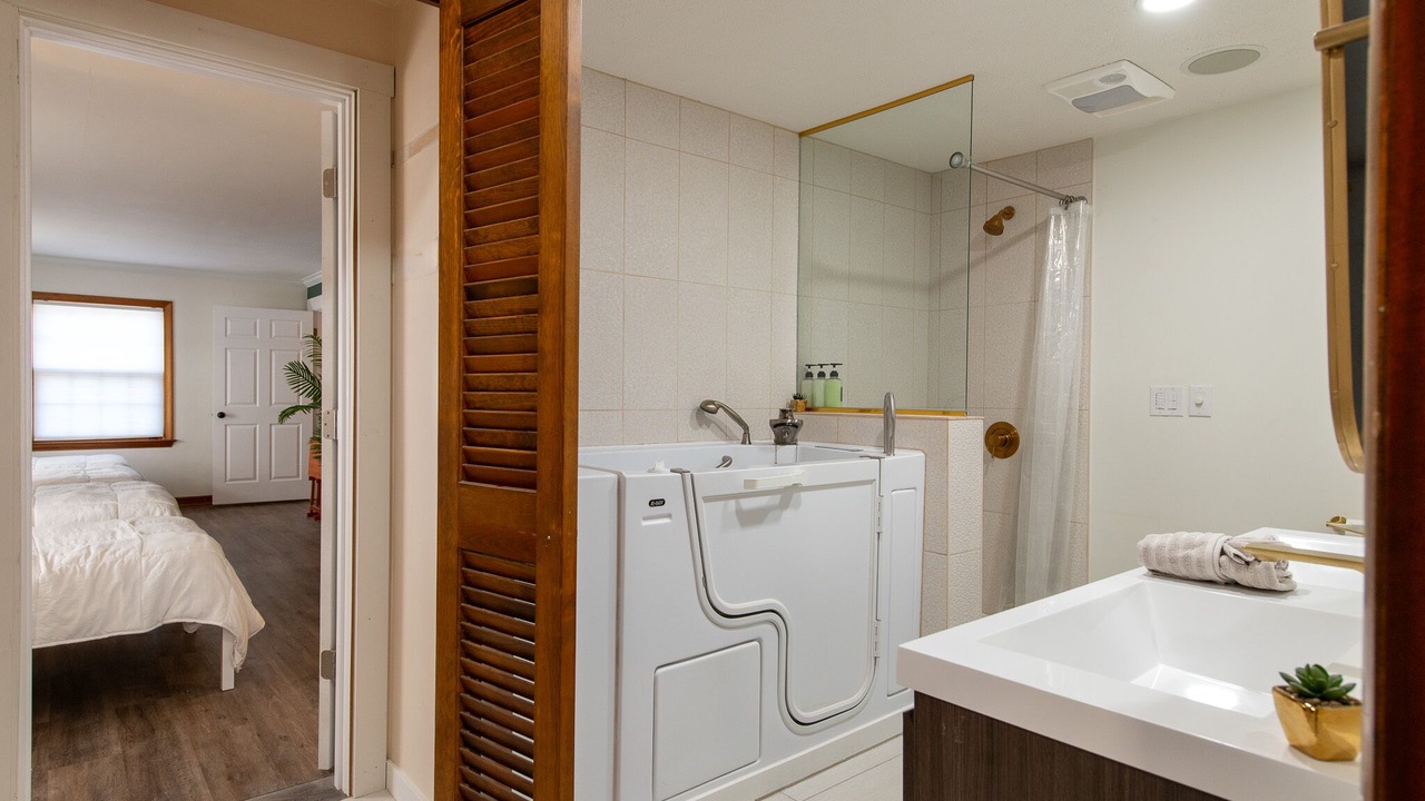 Photo of Bathroom in Southeast Omaha