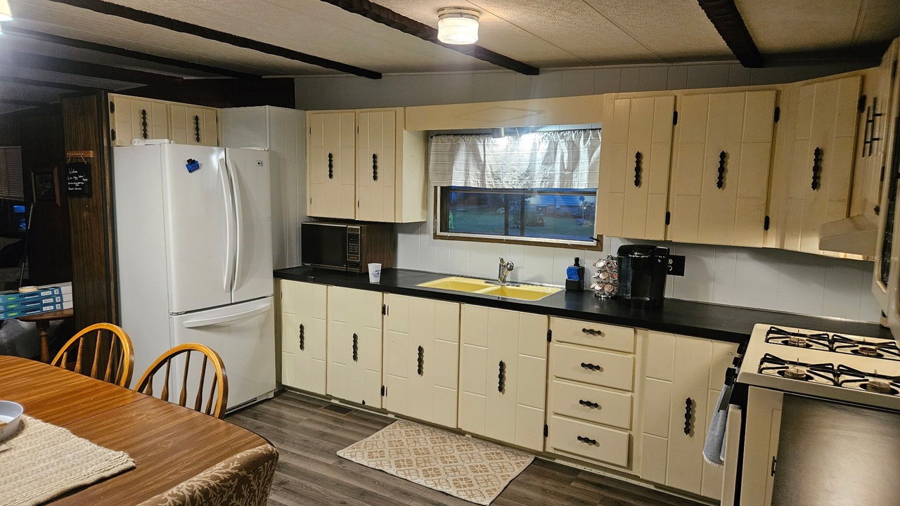 Photo of Kitchen in Suring