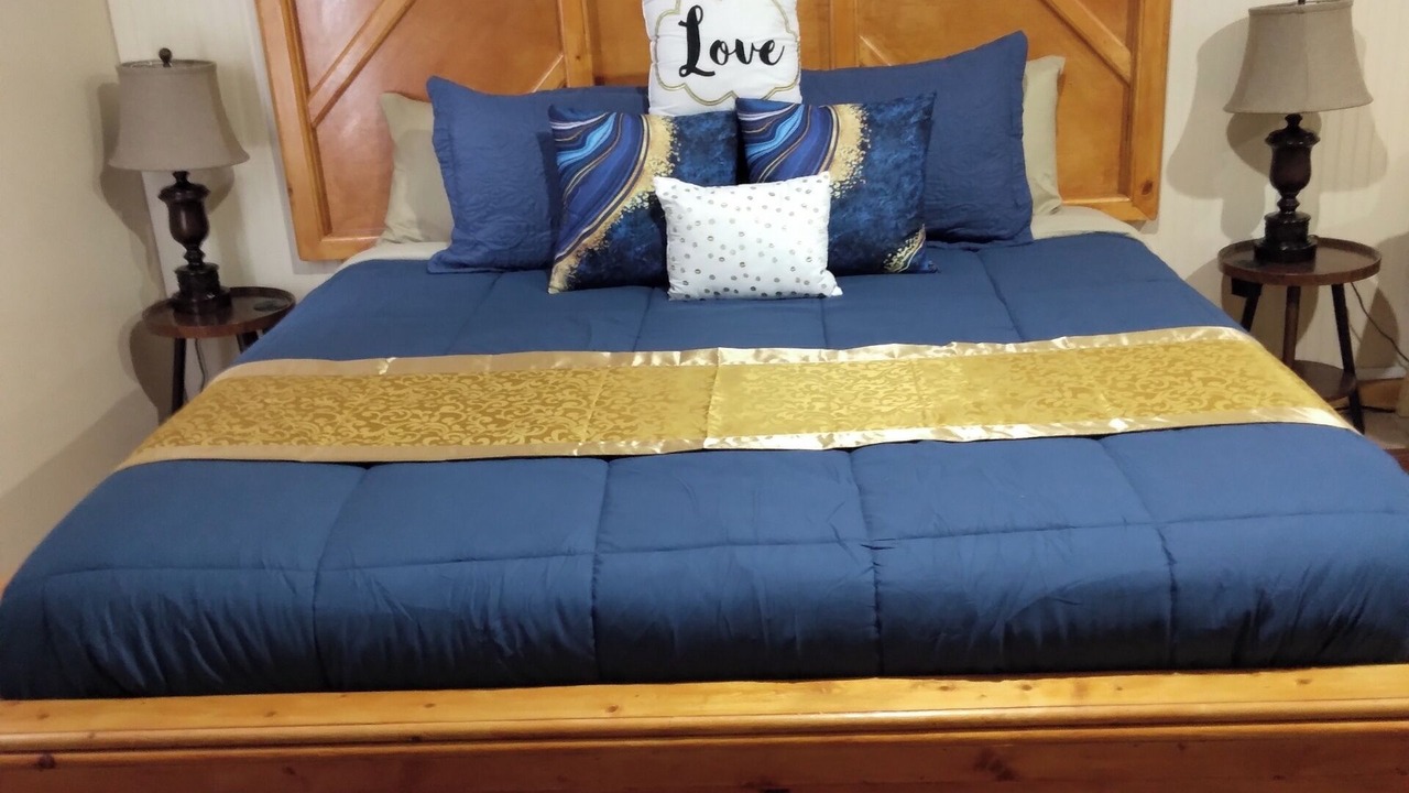 Photo of Bedroom in Detroit