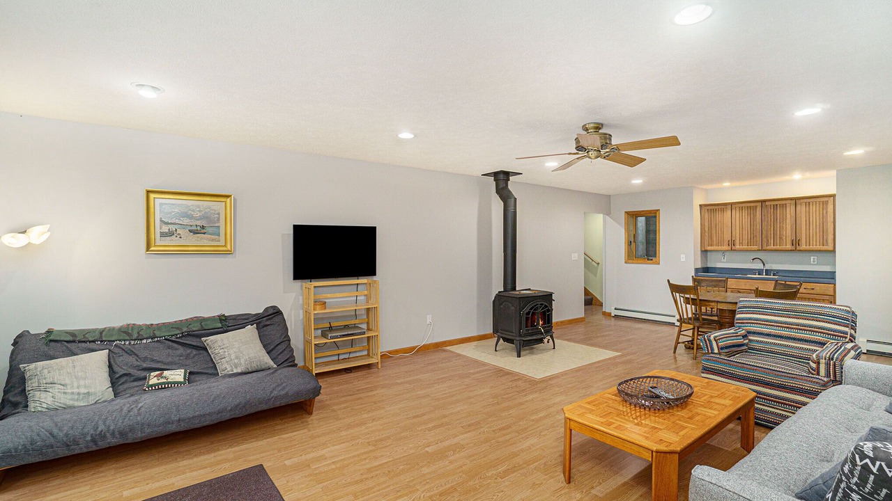 Photo of Livingroom in Glen Arbor