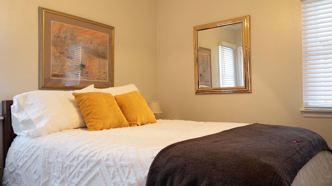 Photo of Bedroom in Milwaukee