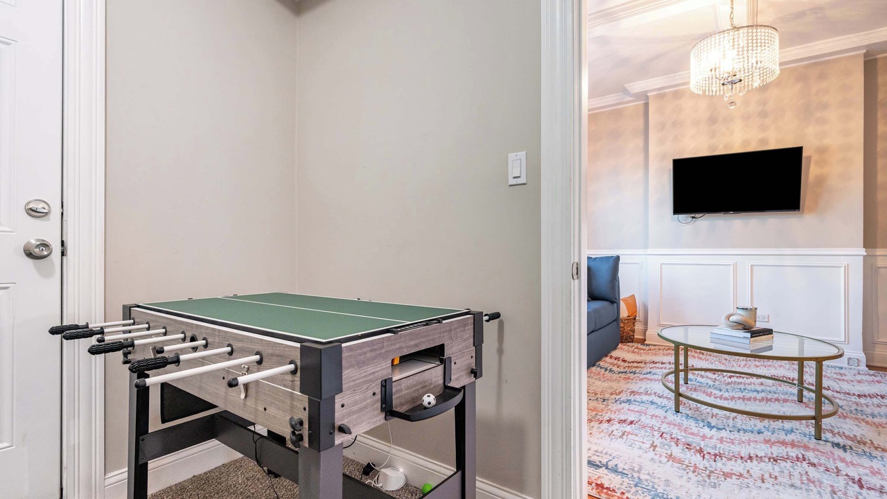 Photo of Bedroom in Lincoln Park