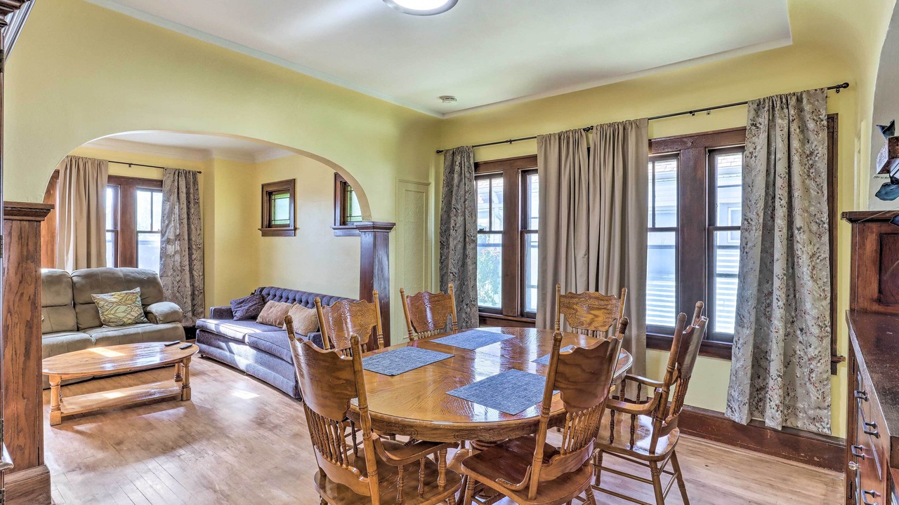 Photo of Bedroom in Milwaukee