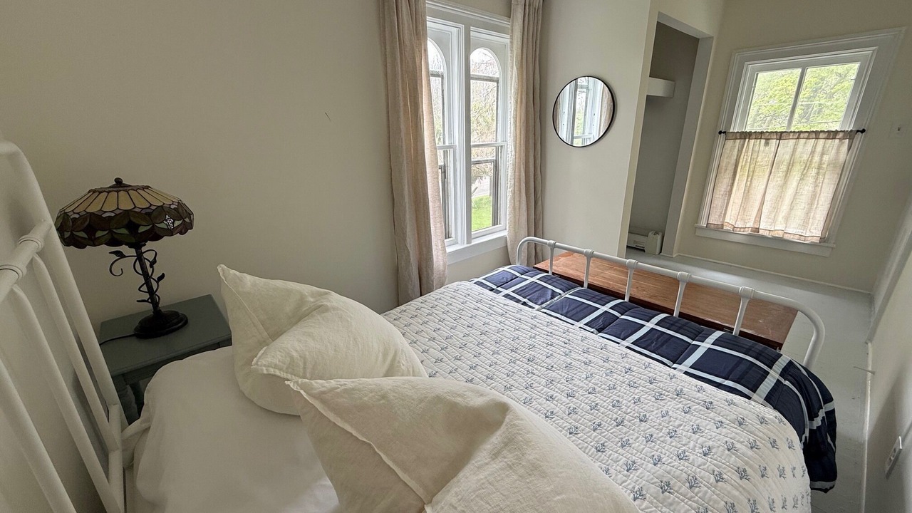 Photo of Bedroom in Berrien Springs