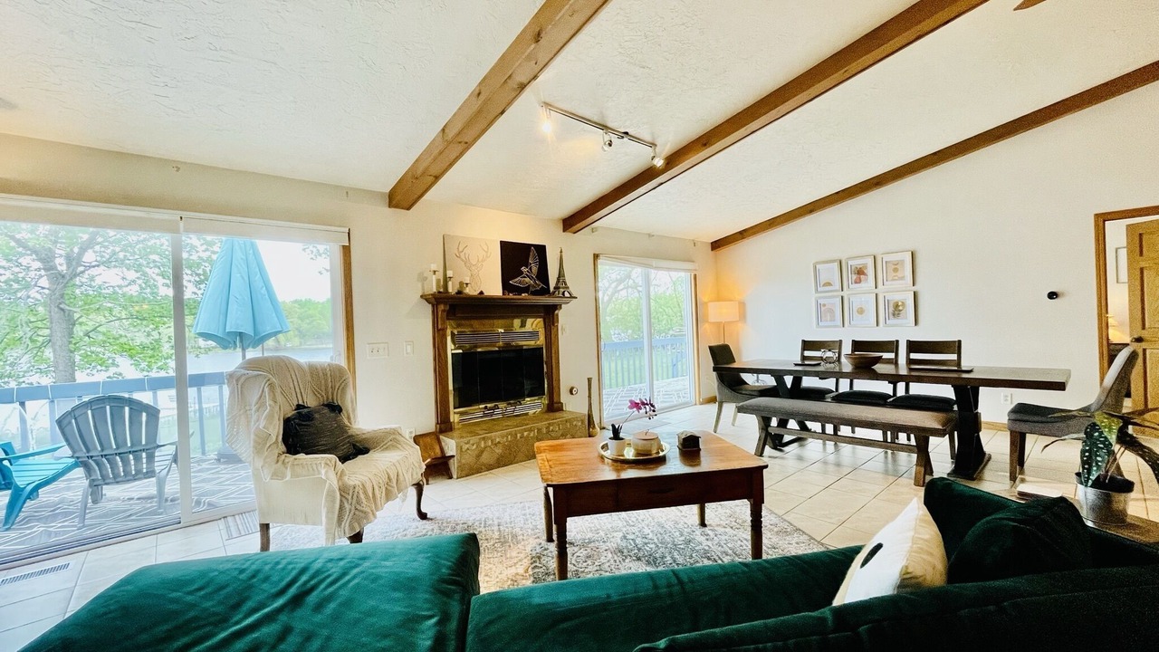 Photo of Livingroom in Delavan