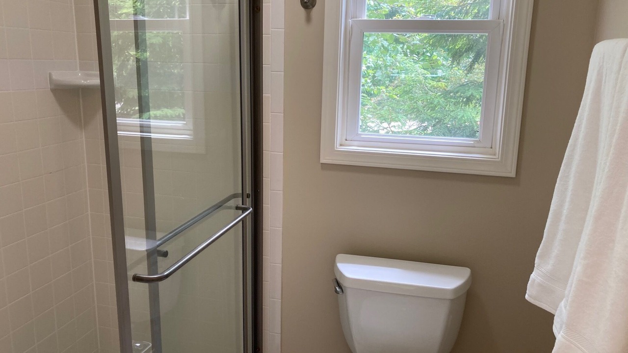 Photo of Bathroom in Union Pier