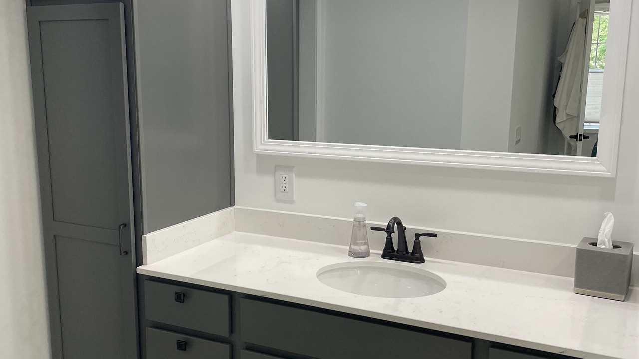 Photo of Bathroom in Lakeside