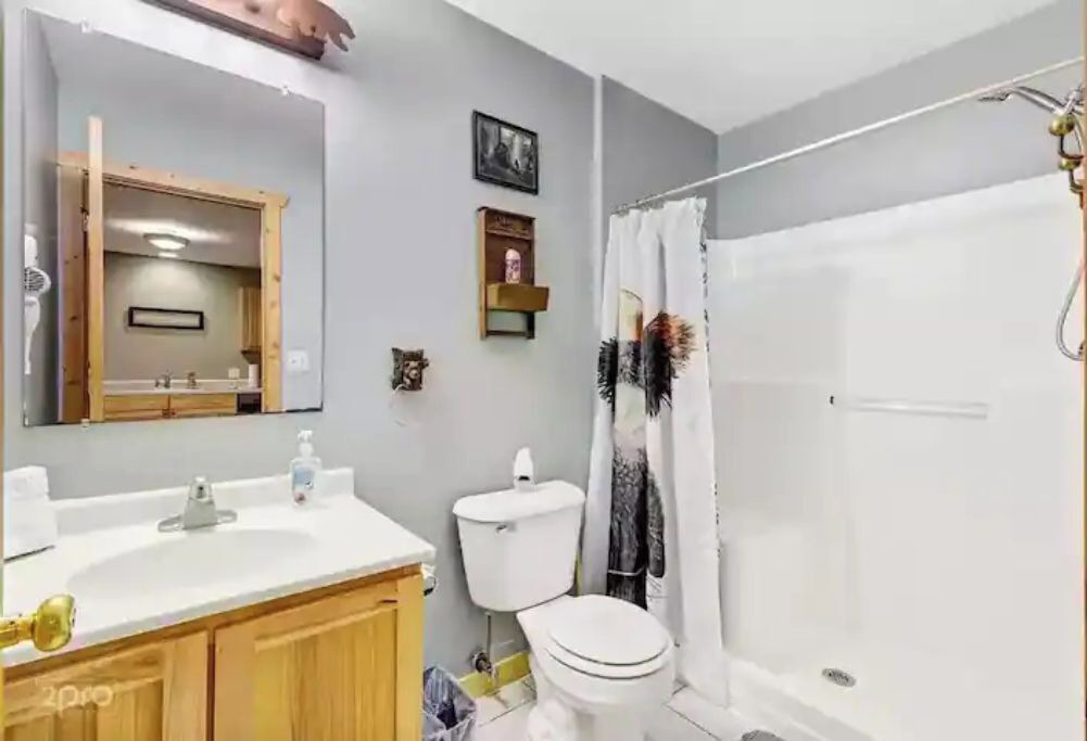 Photo of Bathroom in Oglesby
