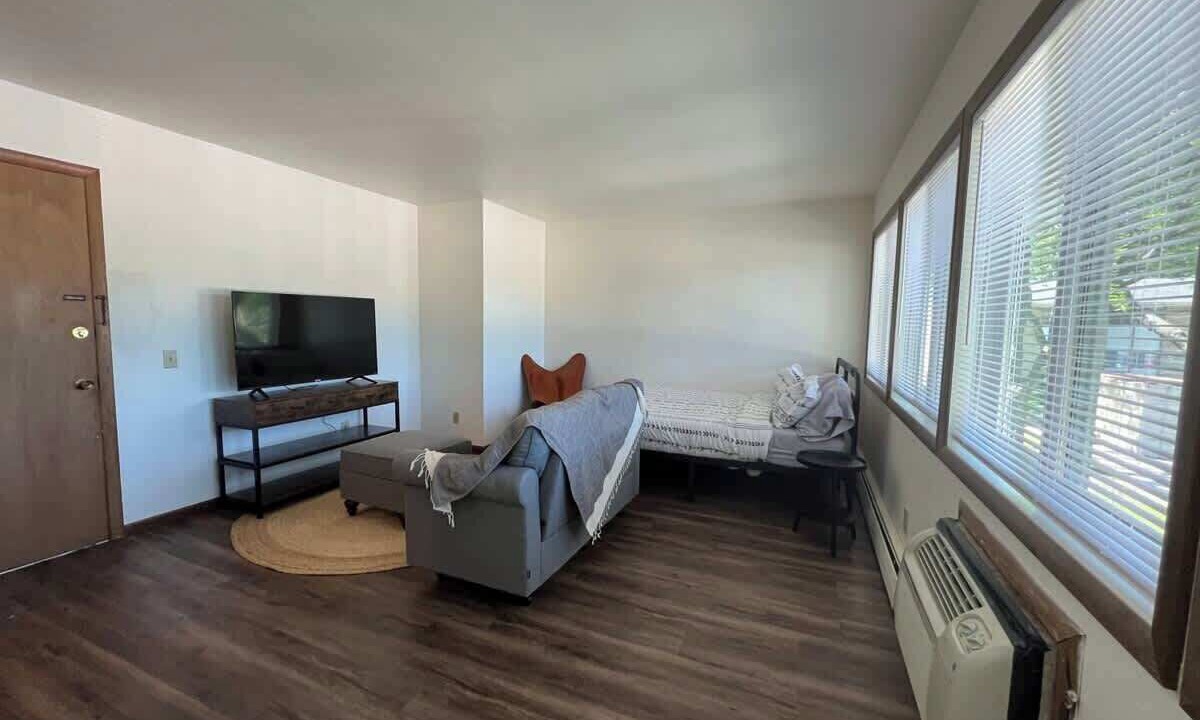 Photo of Livingroom in Madison