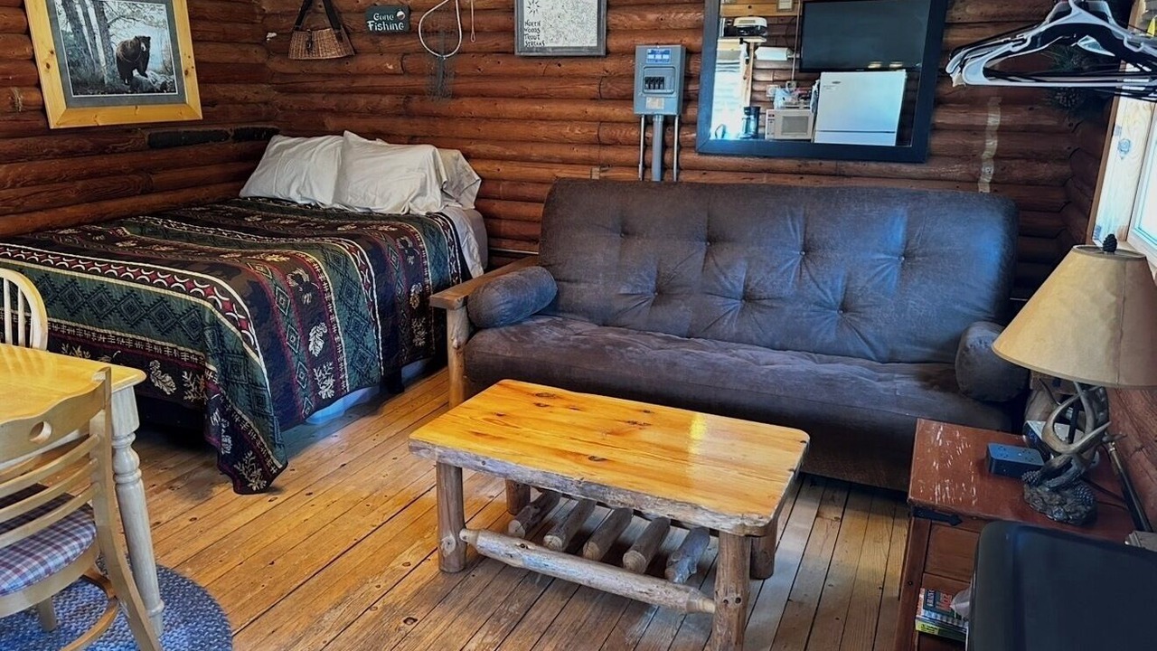 Photo of Bedroom in Long Lake