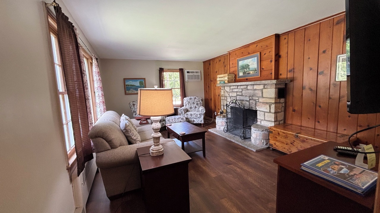 Photo of Livingroom in Ephraim