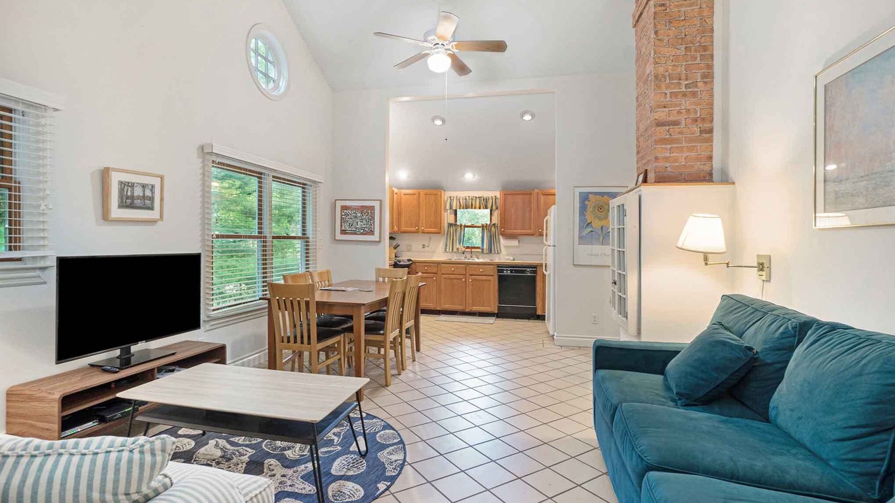 Photo of Livingroom in South Haven