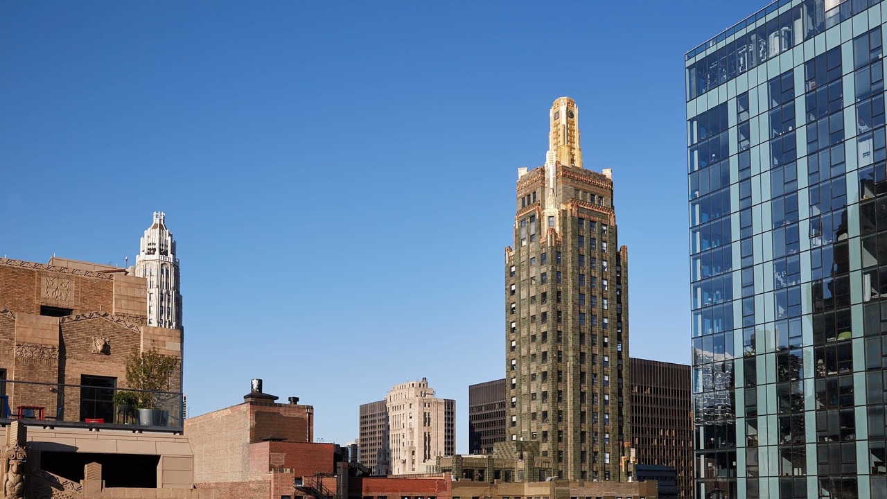 Photo of Others in Downtown Chicago