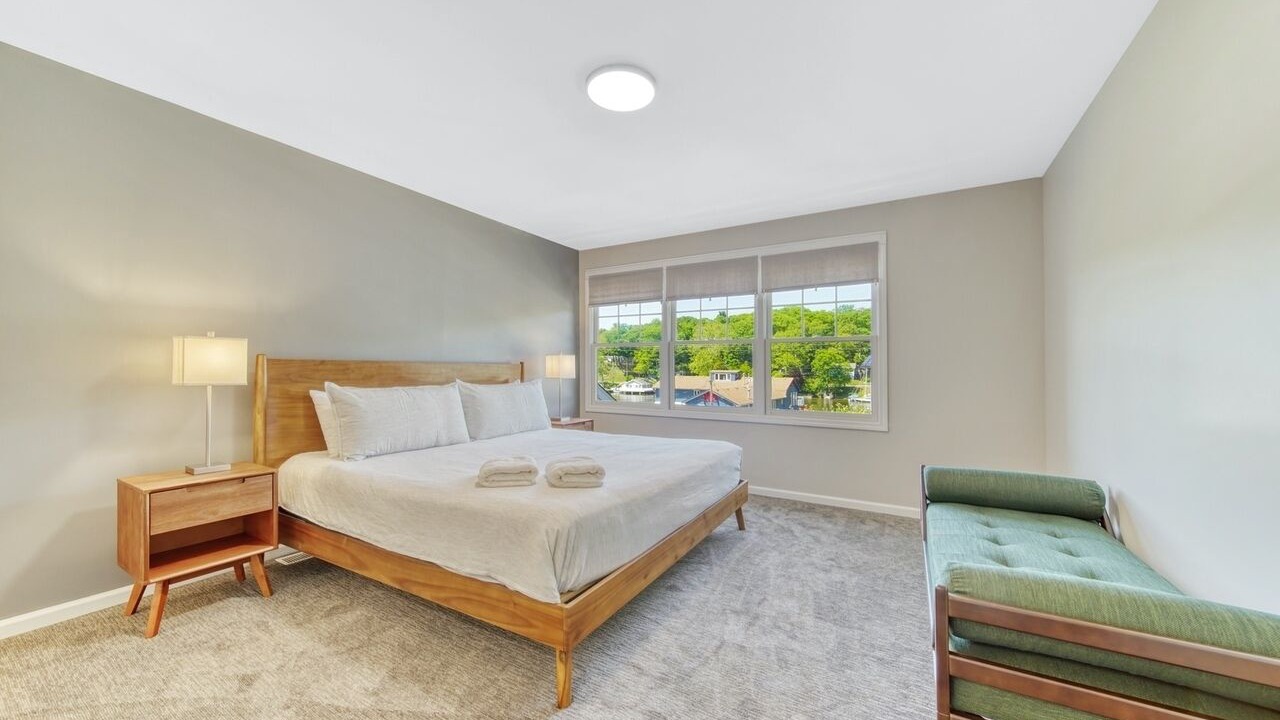 Photo of Bedroom in Saugatuck
