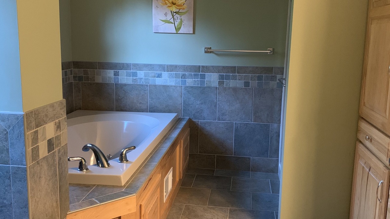 Photo of Bathroom in Empire