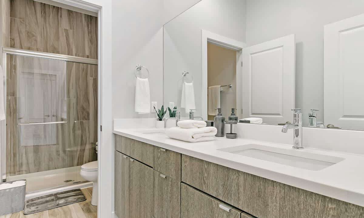 Photo of Bathroom in Lincoln Park