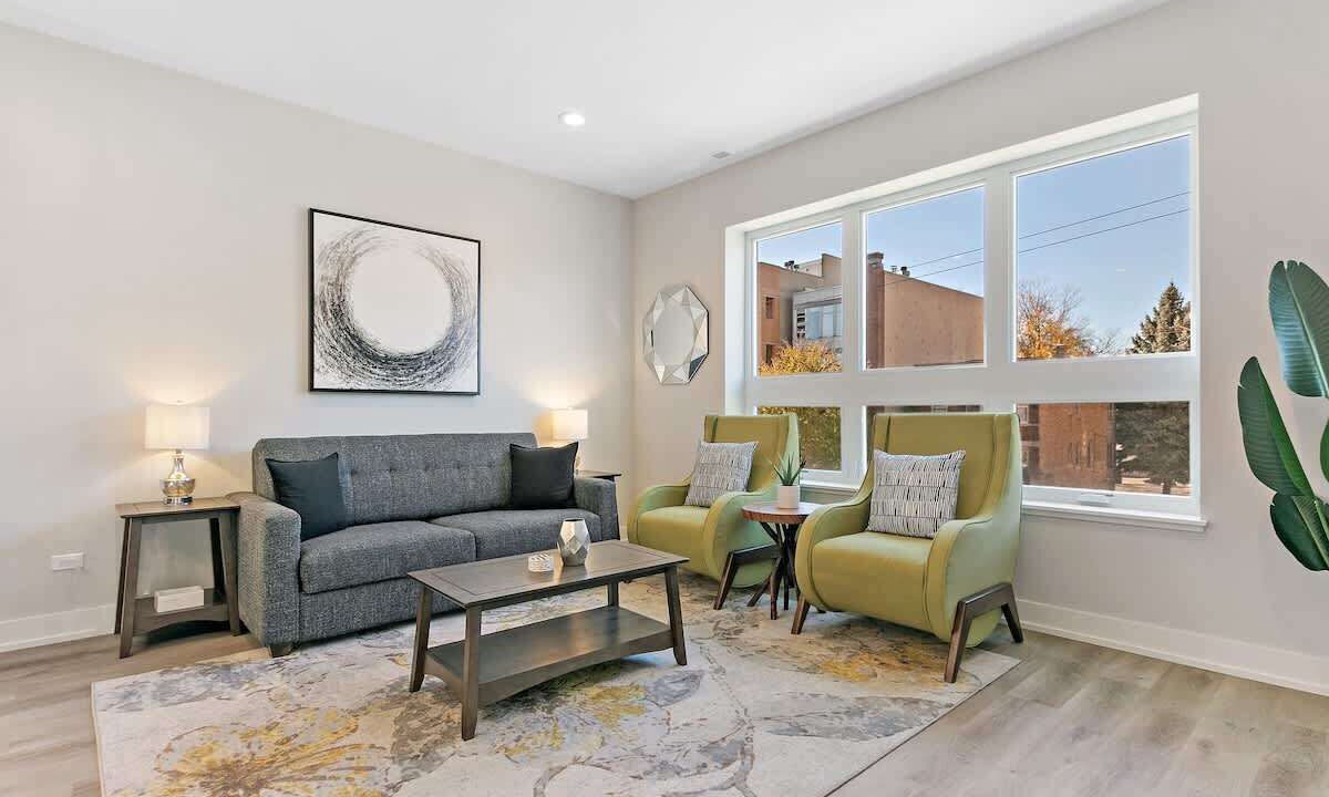 Photo of Livingroom in Lincoln Park