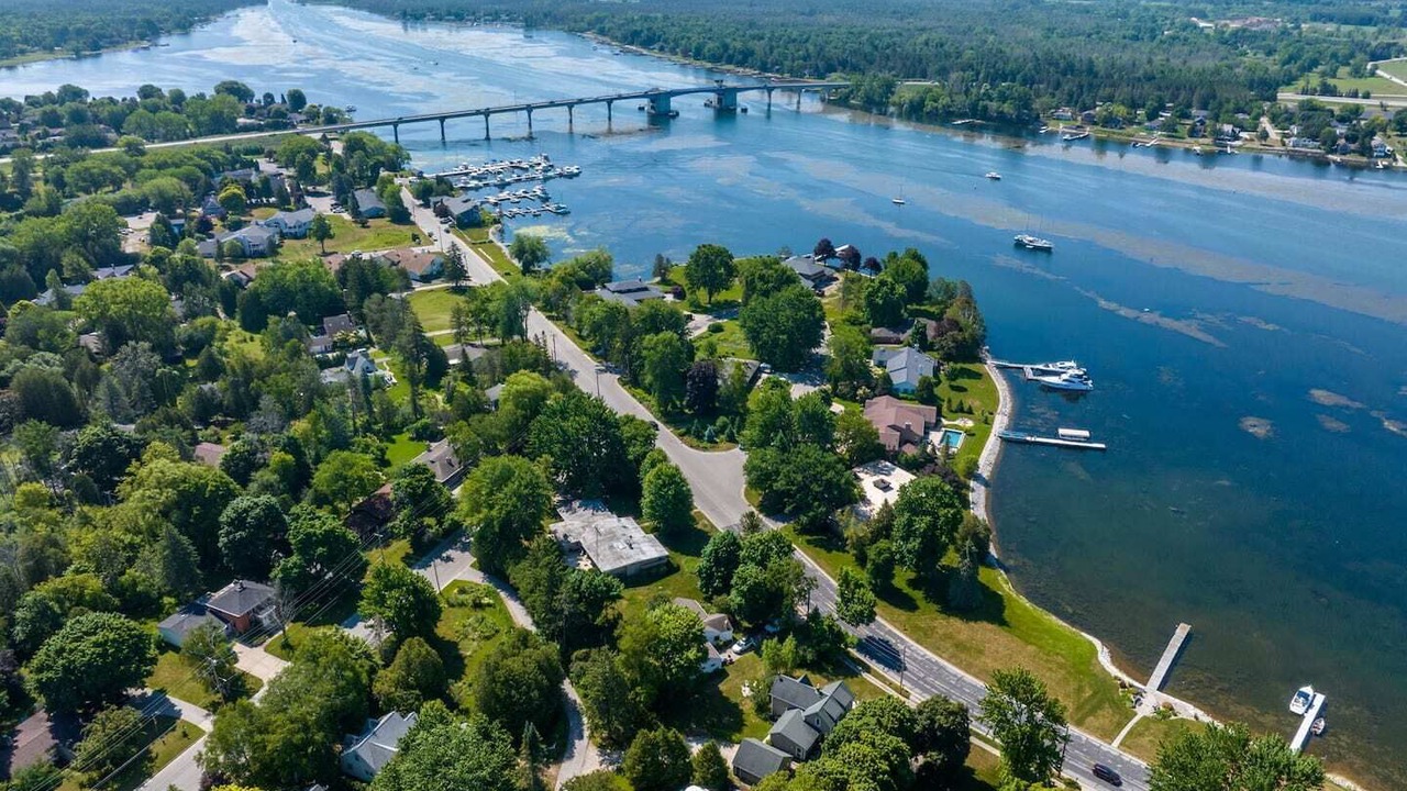 Photo of Others in Sturgeon Bay