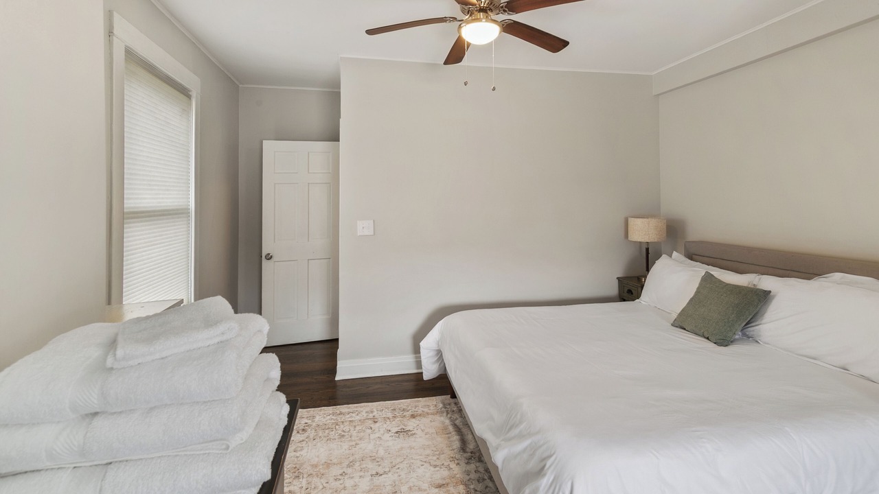 Photo of Bedroom in Libertyville