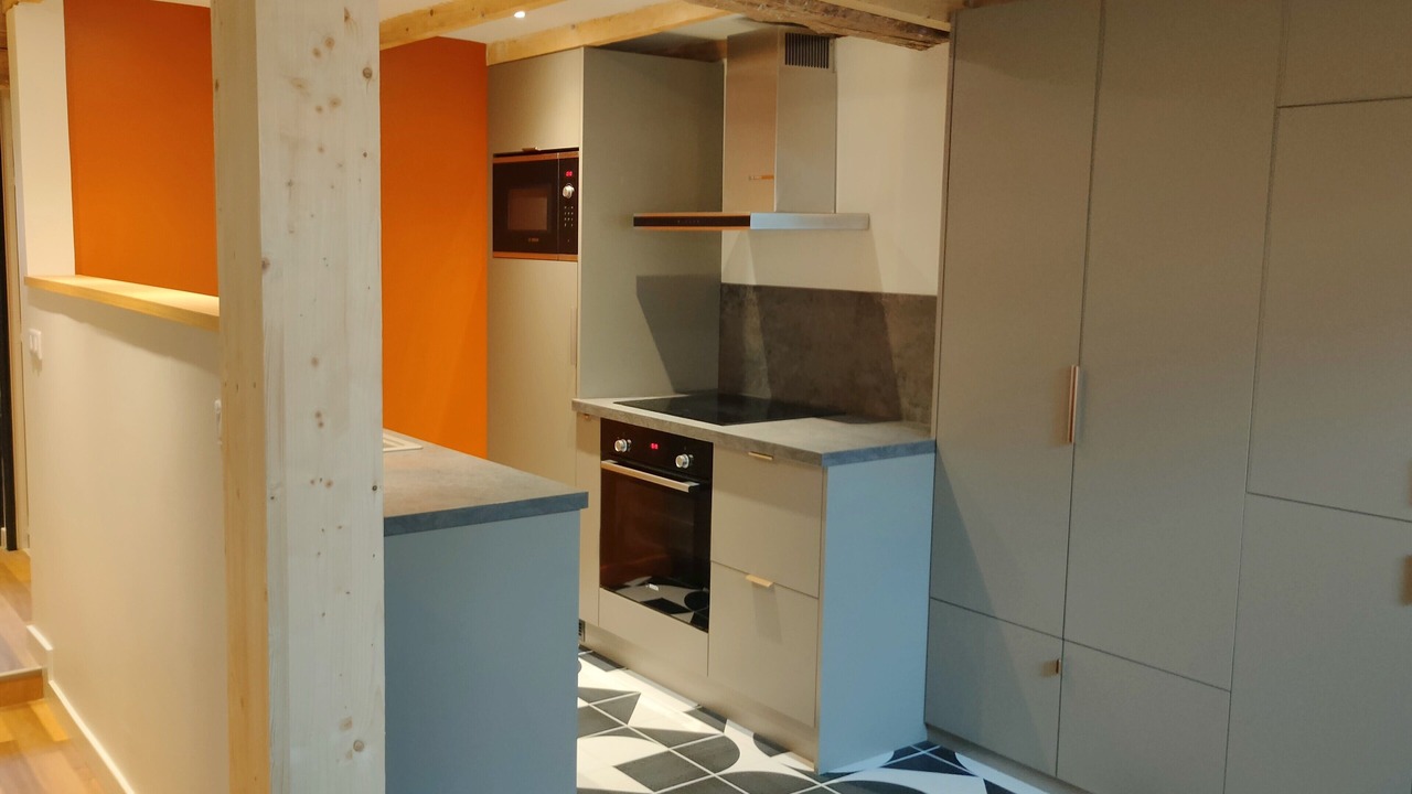 Photo of Kitchen in Annecy Old Town