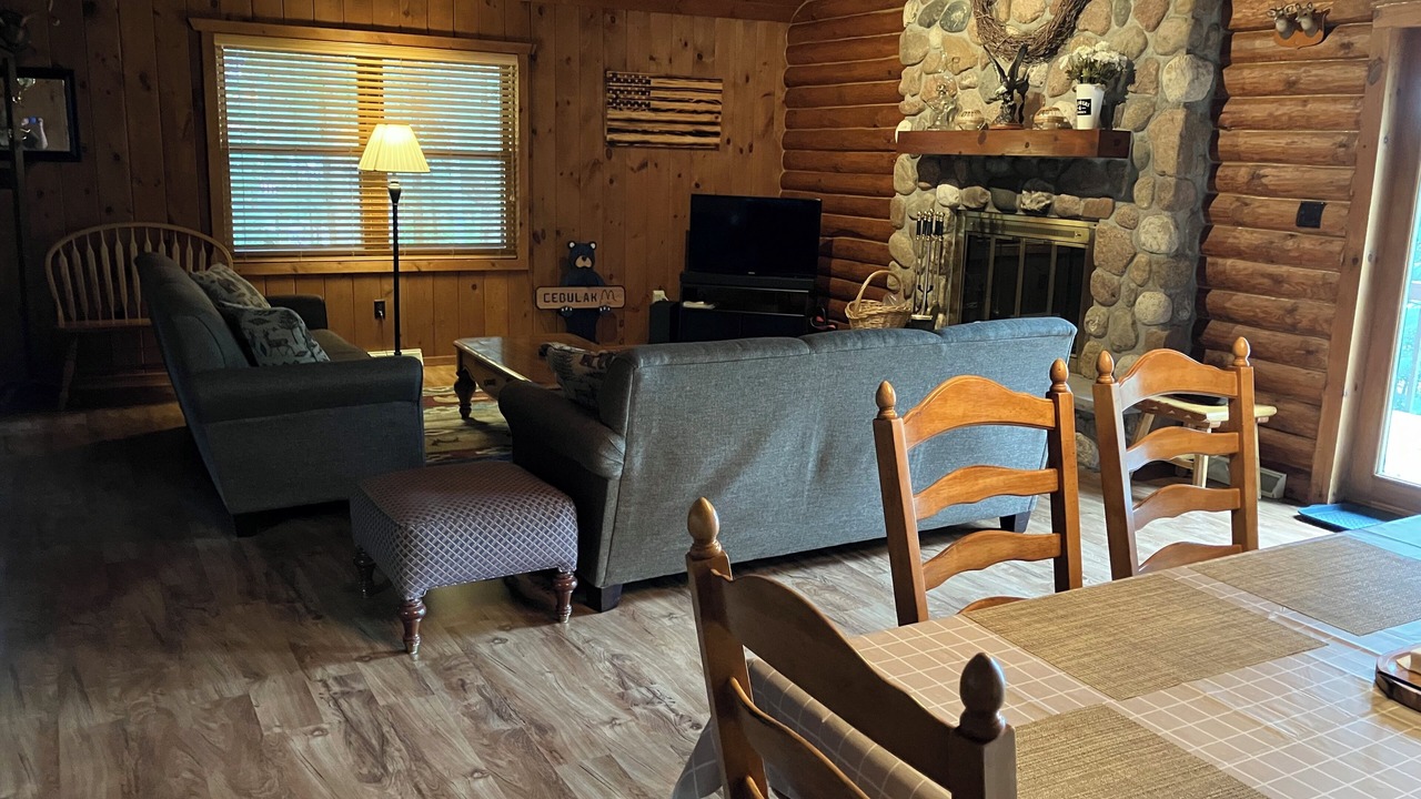 Photo of Bedroom in Eagle River