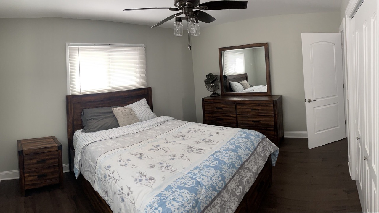 Photo of Bedroom in Round Lake