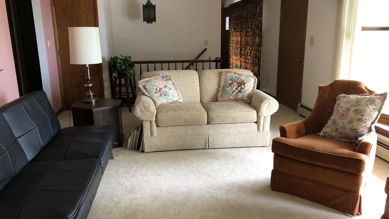 Photo of Bedroom in Oakdale