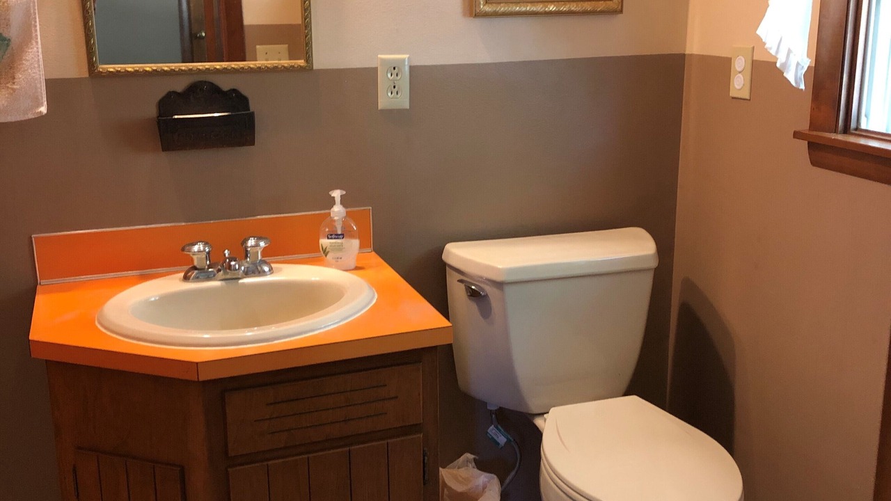 Photo of Bathroom in Oakdale