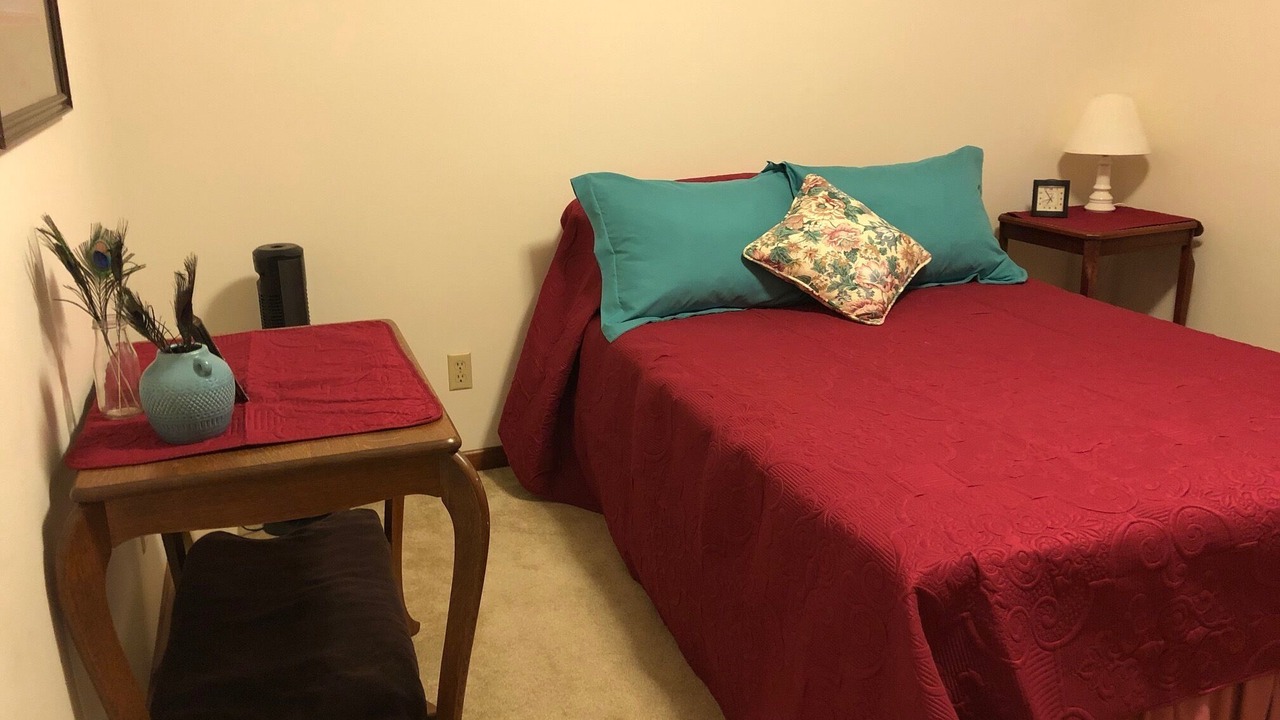 Photo of Bedroom in Oakdale