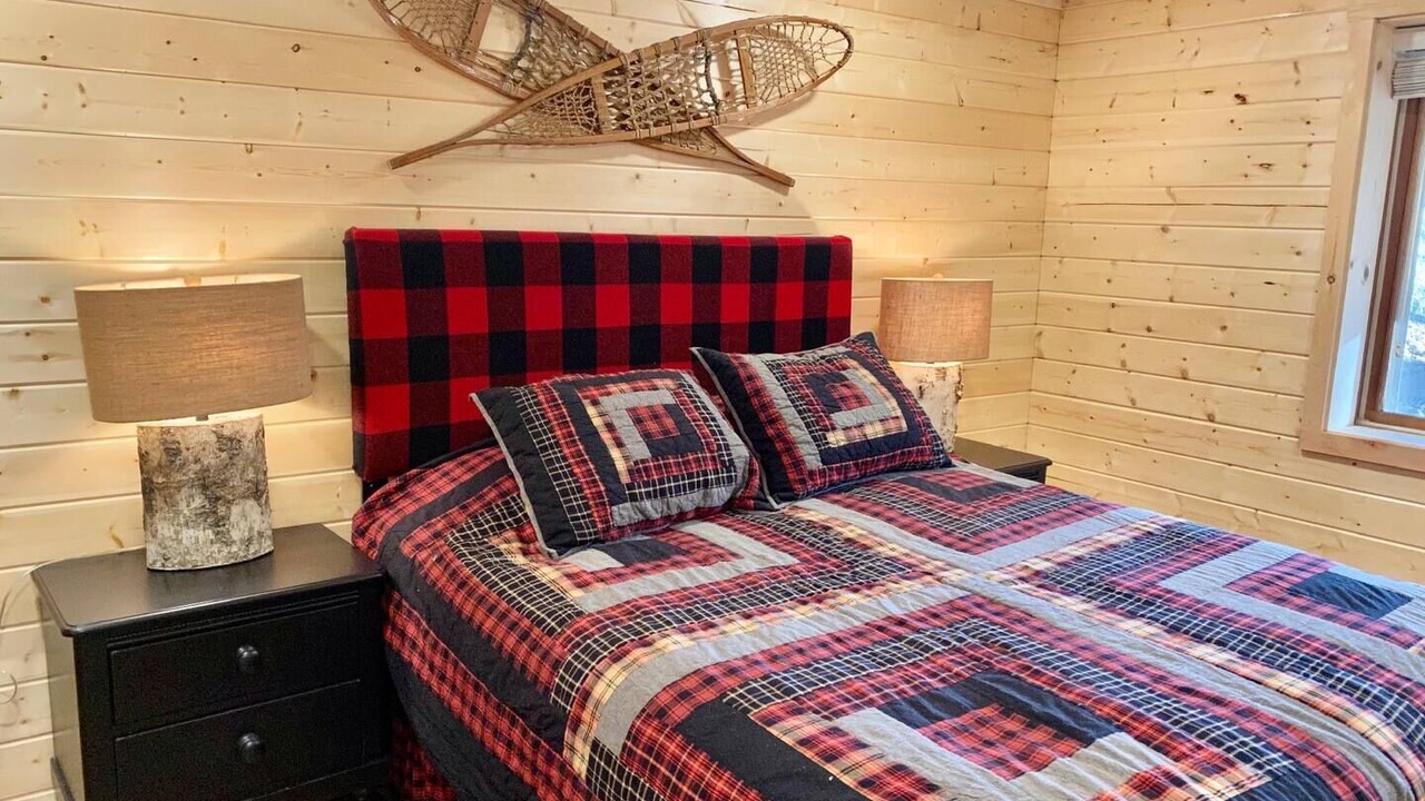 Photo of Bedroom in Manitowish Waters