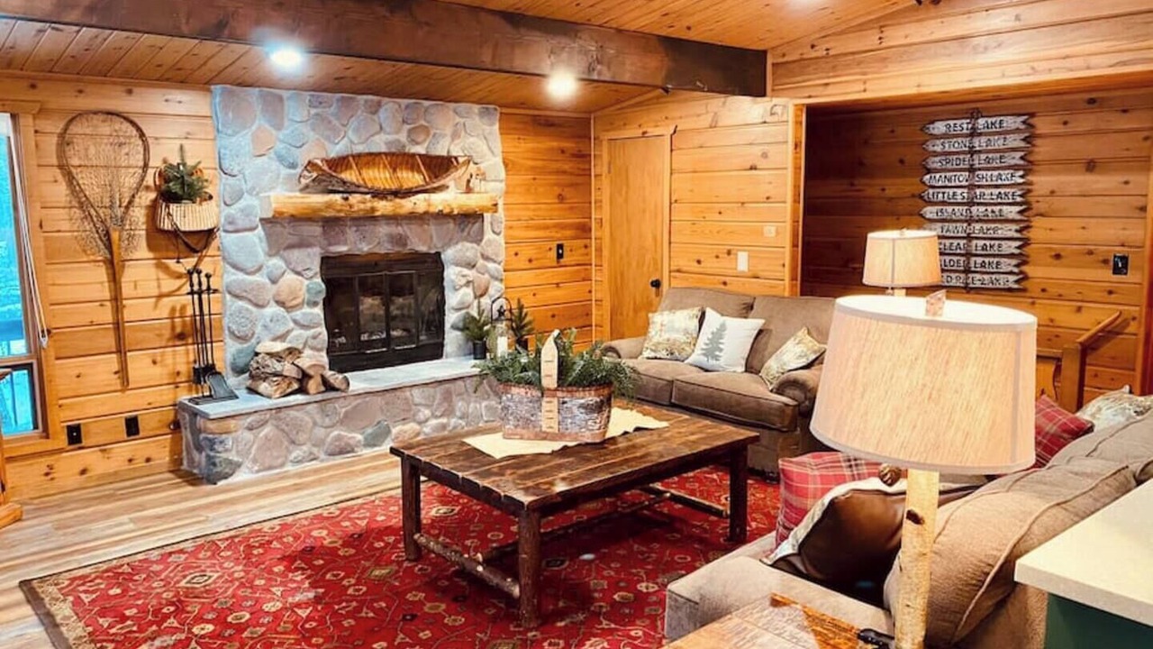 Photo of Bedroom in Manitowish Waters